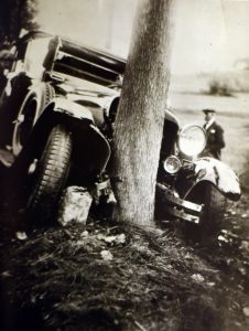 The car accident in which Simon Schocken was killed
